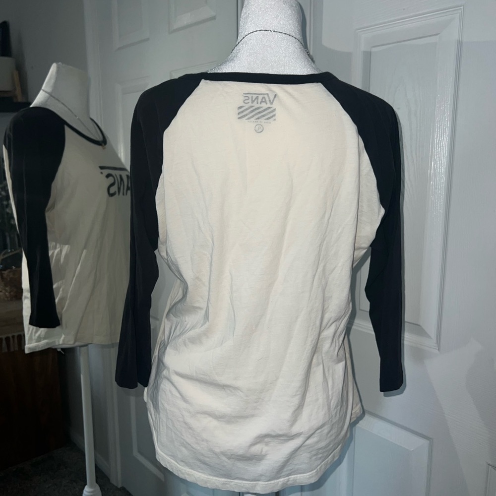 VANS Raglan Tee - Picture 9 of 11